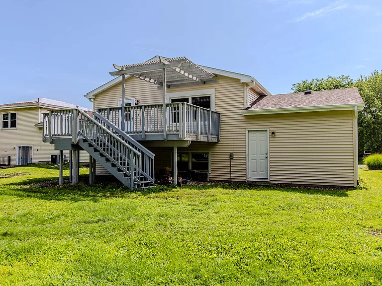 1408 Ridgeport Ave — Photo 19