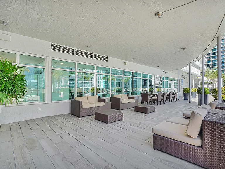 1250 S Miami Ave #812 — Photo 36