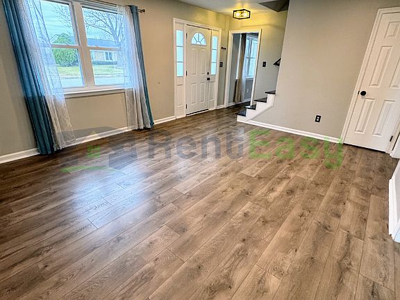 4th image of 2052 Susan Lee Ln