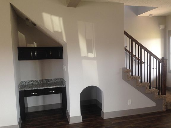 4th image of 416 Farmington Lot 416
