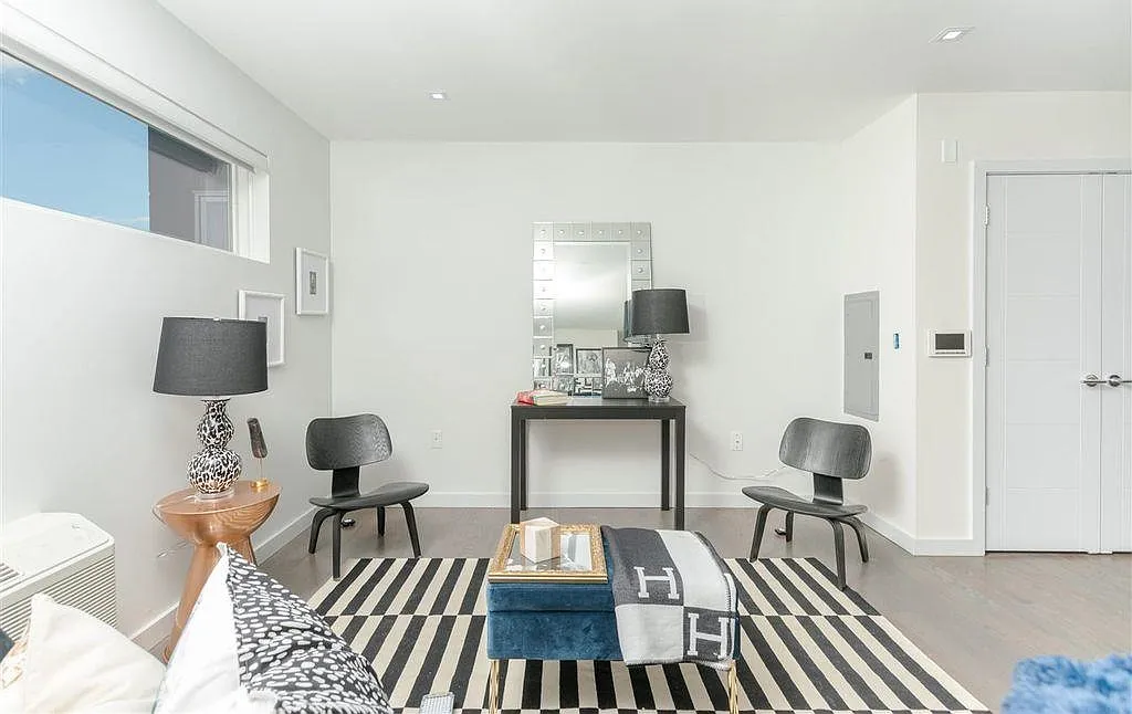 1 bed, 1.0 bath, 750 sqft, $2,200 — Photo 4