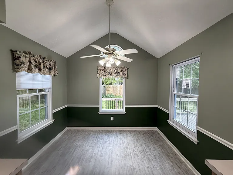 3813 Sterncroft Dr — Photo 4