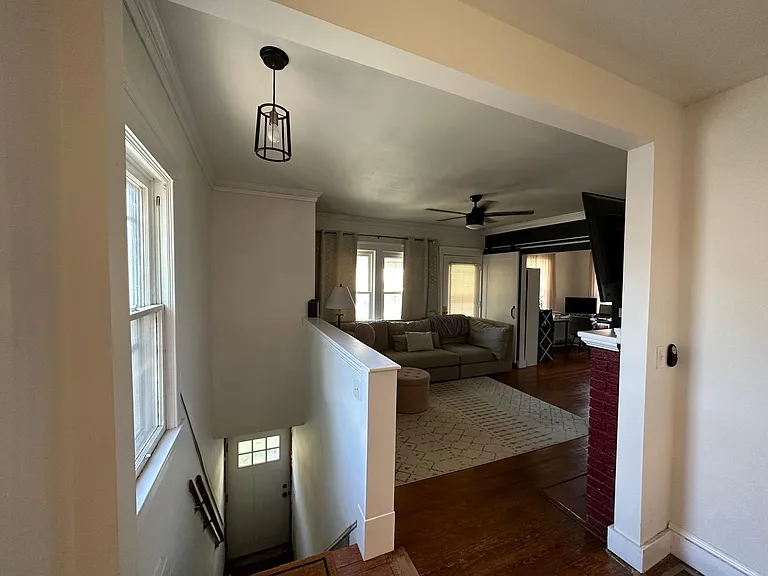 1336 Bonnieview Ave #UP — Photo 3