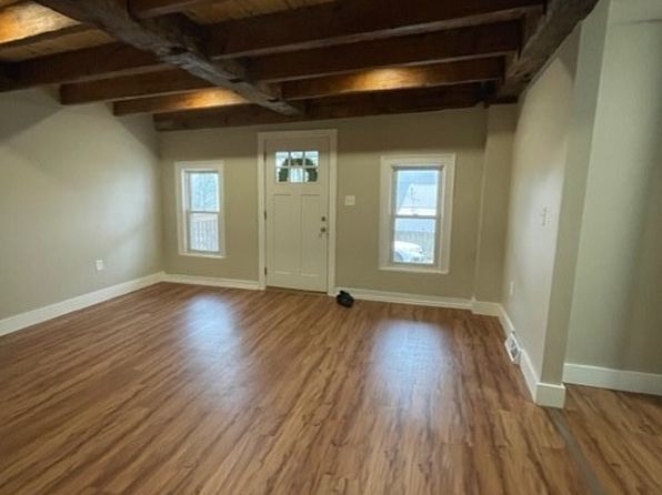 38 Union St #2, Camillus, NY 13031