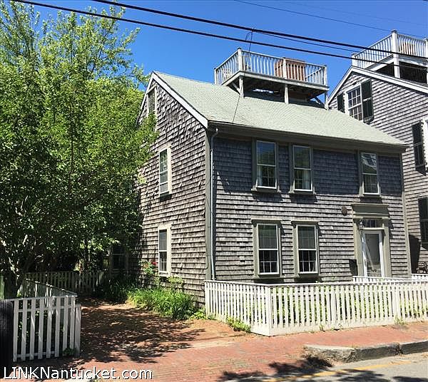 33 Orange St, Nantucket, MA 02554 | Zillow