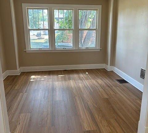 5th image of 11915 Old Halls Ferry Rd