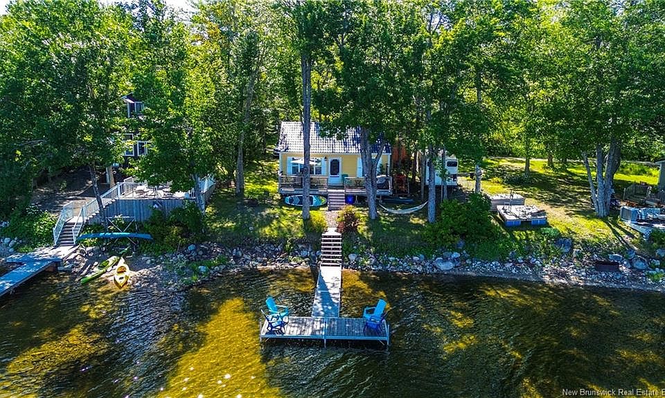 1st image of 82 Cottage Ln