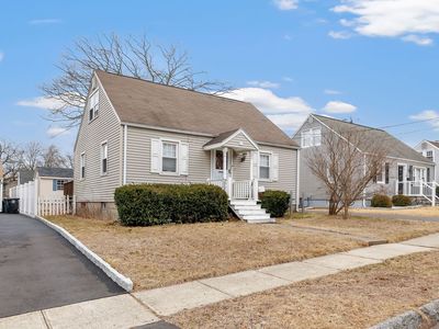 23 South Kerema Avenue, Milford, CT, 06460