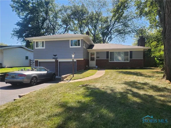 3627 Golfgate Dr, Toledo, OH 43614