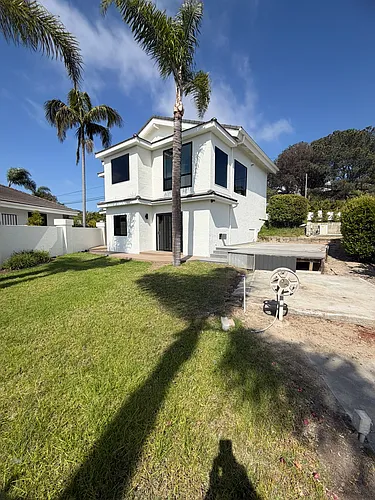 683 Marine View Ave #2 Photo 1