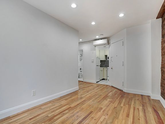 4th image of 179 Avenue B APT 1