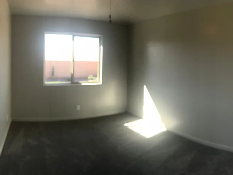 922 E 3950 S — Photo 26