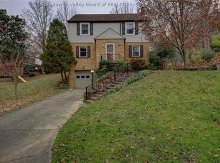 802 Edgewood Dr, Charleston, WV 25302