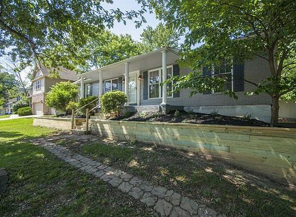 5th image of 10443 Savannah Ave
