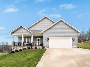 140 Gladstone Cir, Morgantown, WV 26508