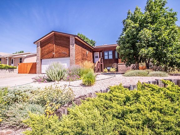 4th image of 5006 Harmony Dr