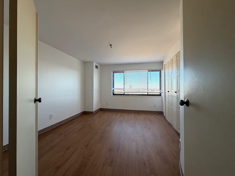 2 Bedroom