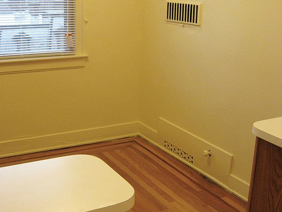 4th image of 490 S Highland Ave APT 604