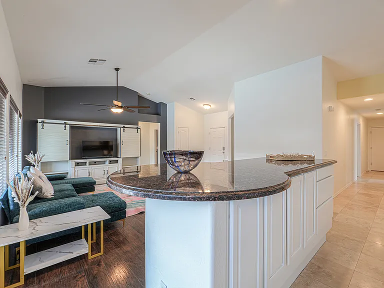 43223 W Neely Dr — Photo 11
