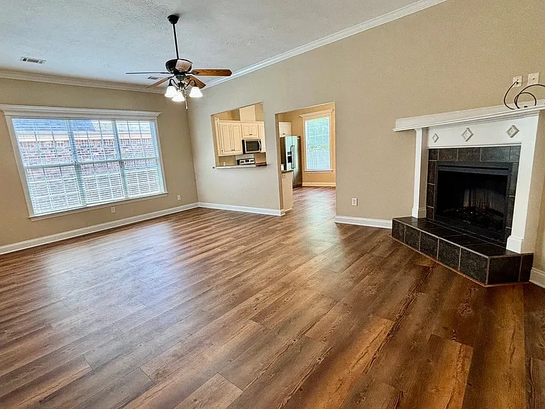 2508 Grier Cir — Photo 14