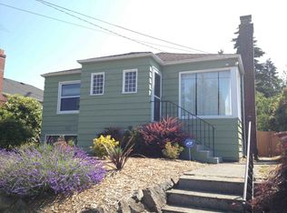8810 5th Ave NE, Seattle, WA 98115