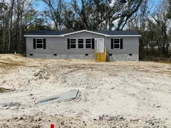 9665 133rd Dr, Live Oak, FL 32060