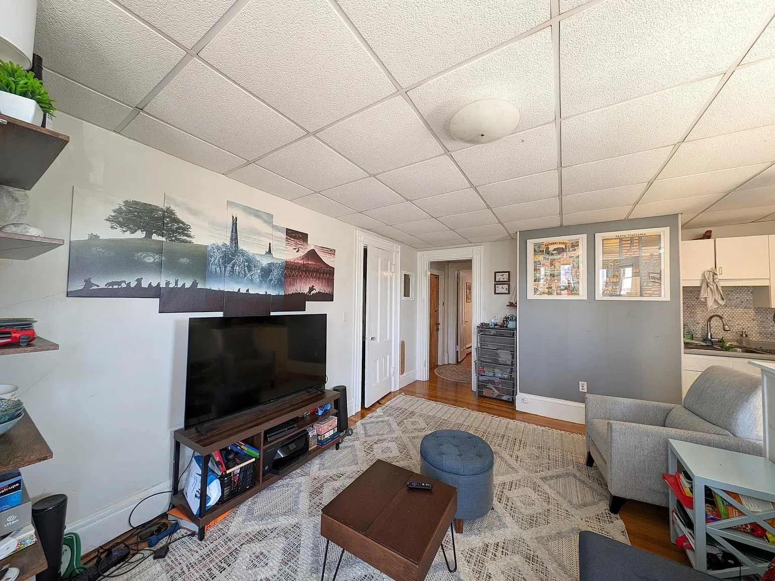 1 bed, 500 sqft, $2,500 — Photo 3