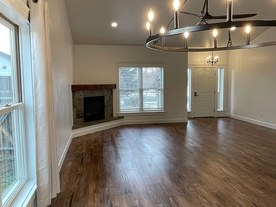 1st image of 1754 Santa Ana Ct
