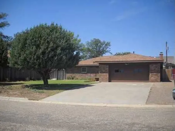 206 N Mackenzie Ave, Stinnett, TX 79083