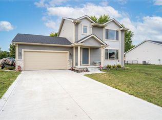 310 Deer Haven St, Polk City, IA 50226