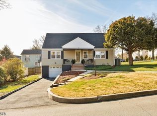 15 Princeton Pl, Clifton, NJ 07014