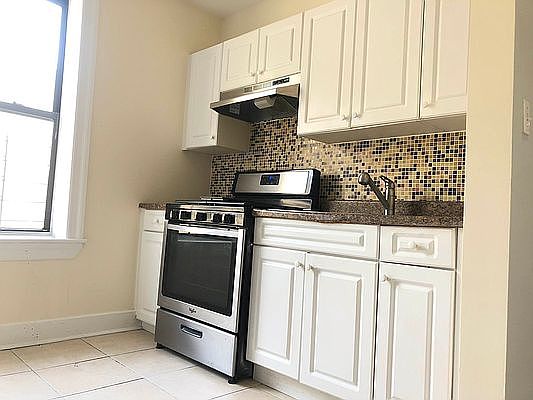 4th image of 35-20 35th St #41C