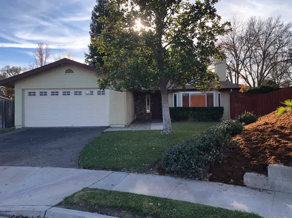 3290 Birchwood Ct, Paso Robles, CA 93446