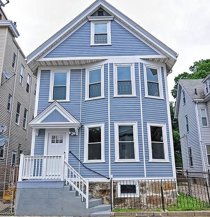 1st image of 4 Wentworth St