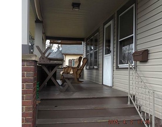 3rd image of 3419 Neilson Ave