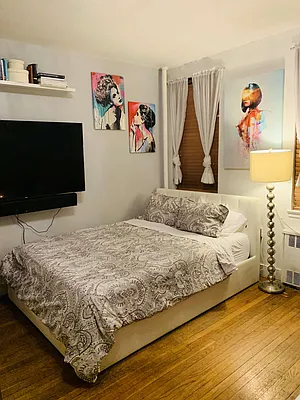 Rented by Gotham City Realty Group | media 16