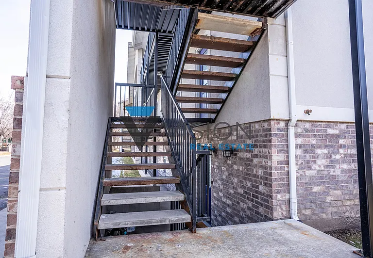 909 N 500 W #12 — Photo 15