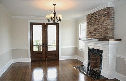 2nd image of 6017 Vicksburg St