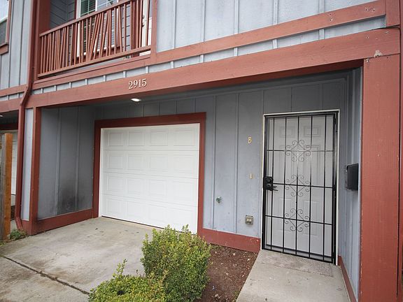 2nd image of 2915 S 47th St