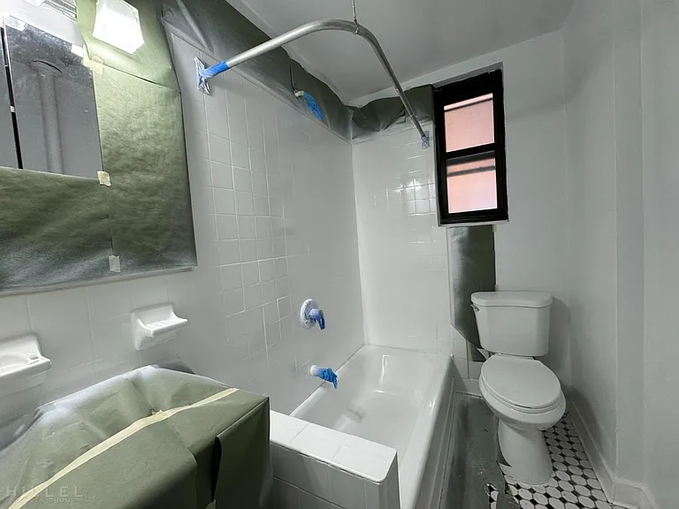 36-14 165th St #2G — Photo 5