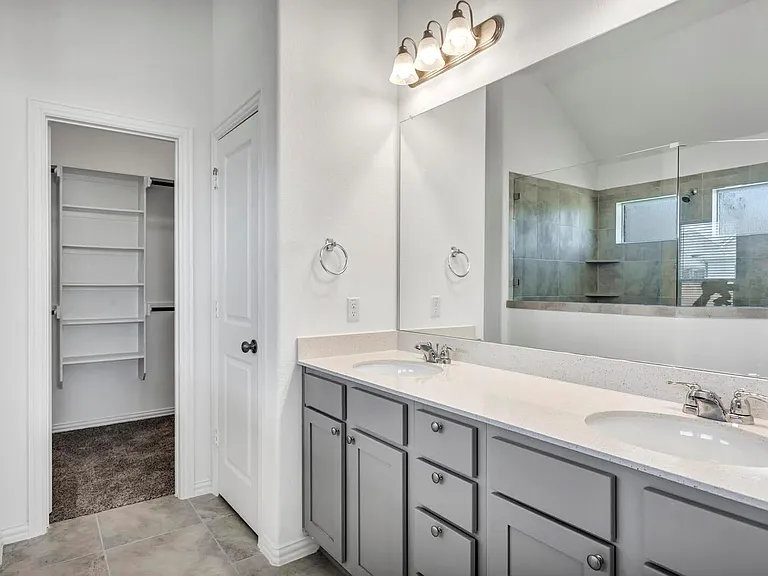 506 Sixpence Ln — Photo 23