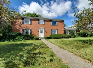 8276 Appleway Dr, Grand Blanc, MI 48439