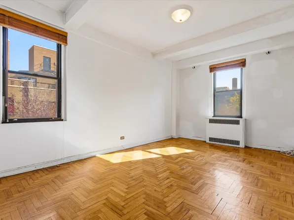 62 Park Terrace West image 8 of 18