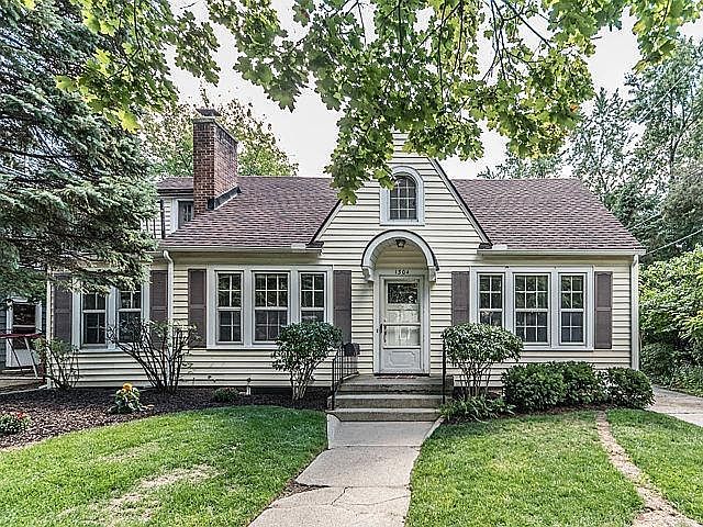 1st image of 1304 Gardner Ave