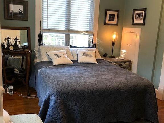3rd image of 3661 Palmetto Ave #5