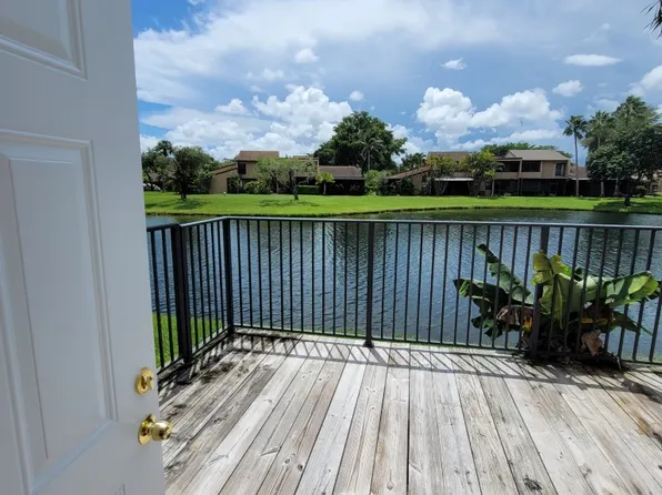 9472 NW 39th St, Fort Lauderdale, FL 33351
