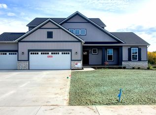 6648 Maria Dr, Hudsonville, MI 49426