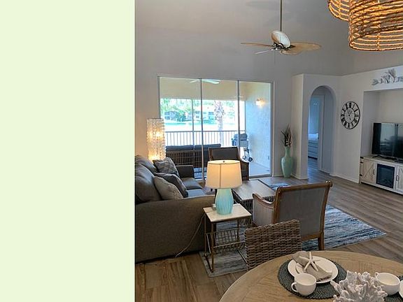 5th image of 6368 Huntington Lakes Cir APT 203