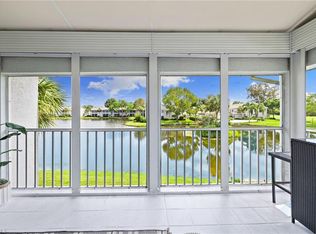 13040 Castle Harbour Dr APT T12, Naples, FL 34110