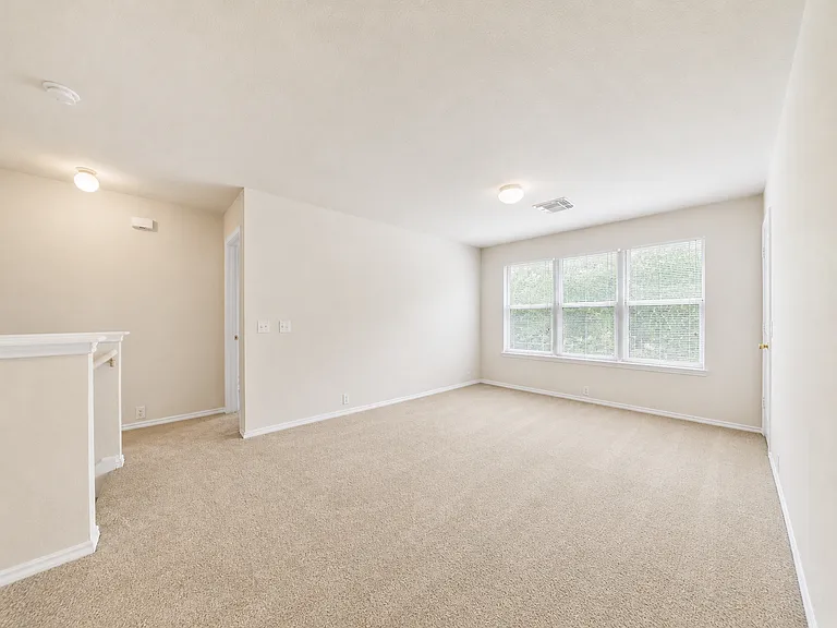 8016 Rosespur Park — Photo 14